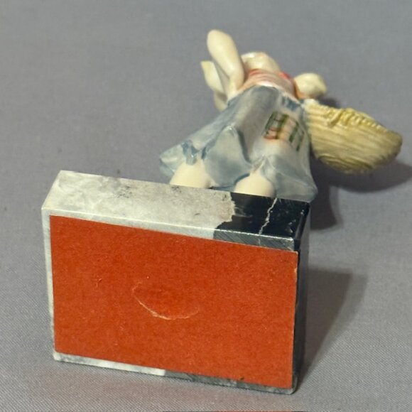 Roman Fontanini Figurine Italy Depose Simonetti Girl Marble Base Bread Basket - Picture 5 of 5